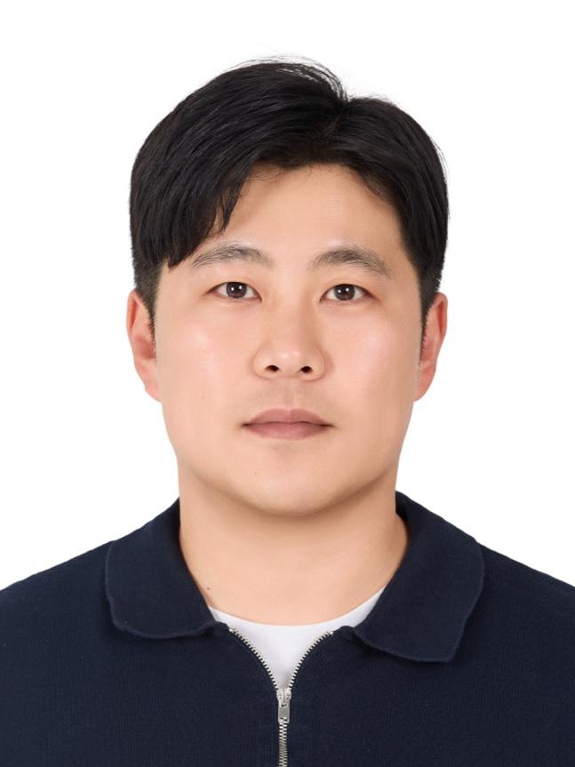 Seolchong Hwang 사진